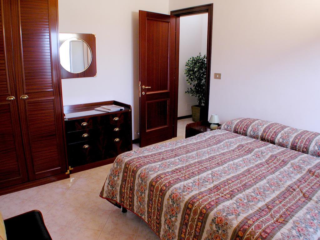 Santa Rosa Apartahotel Roma